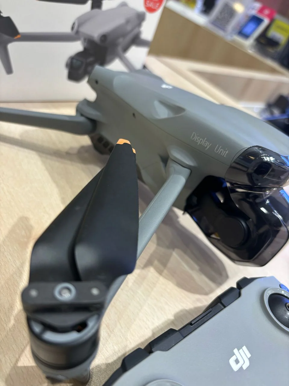 DJI AIR 3 (DISPLAY UNIT) - Image 2