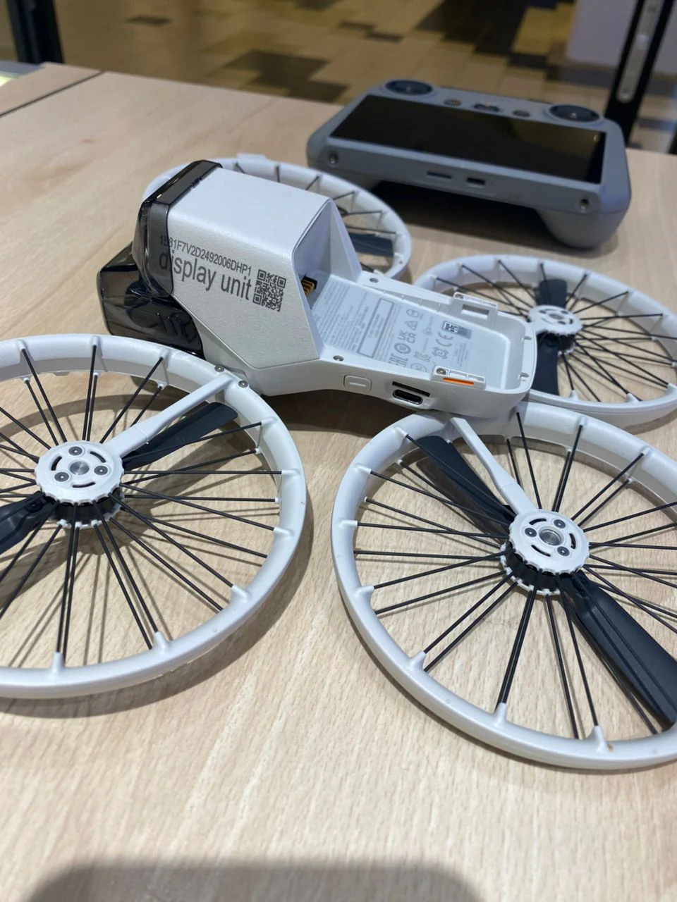 DJI FLIP (DJI RC 2) DISPLAY UNIT - Image 3
