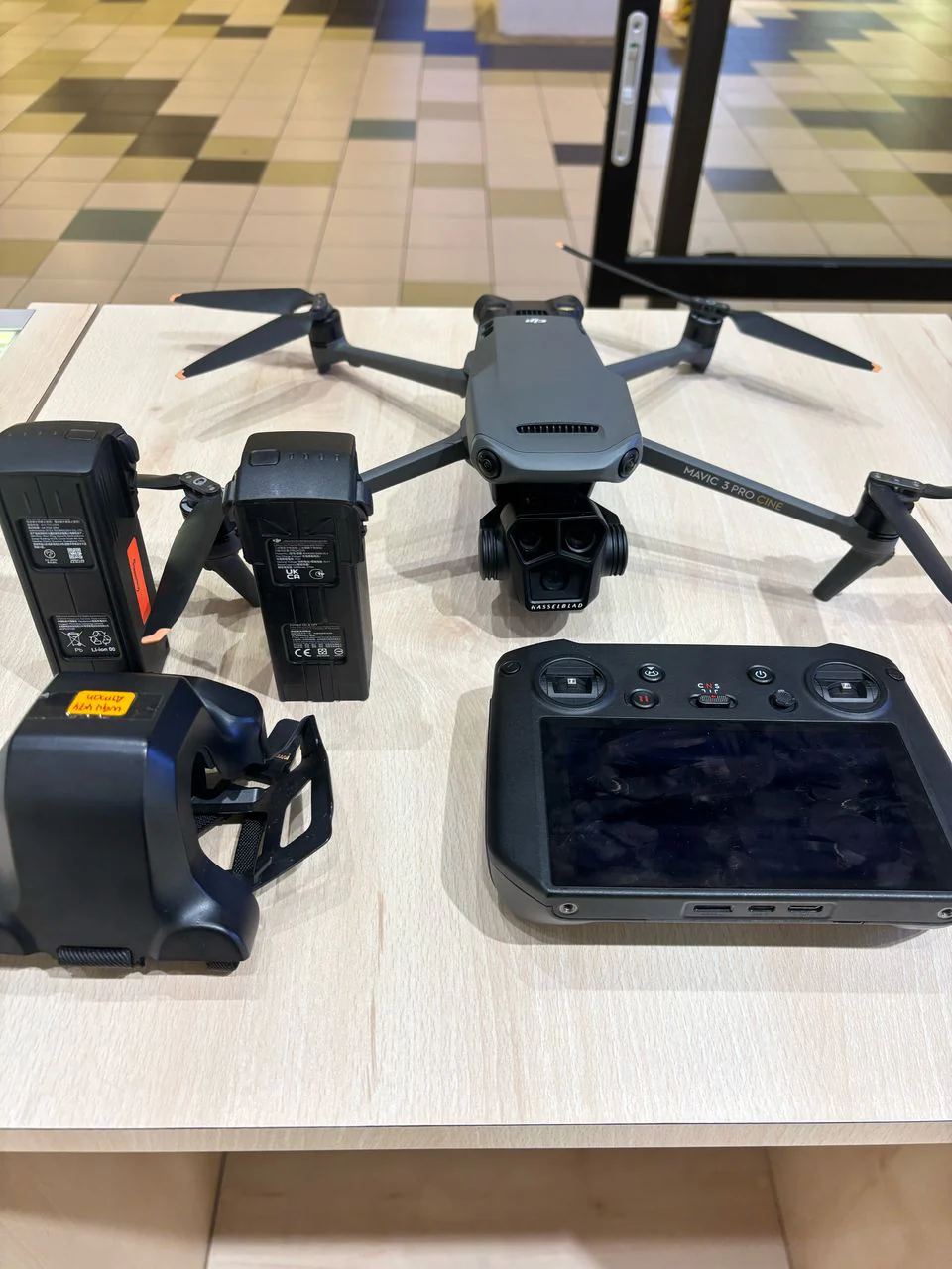 DJI MAVIC 3 PRO CINE (DJI RC PRO) - Image 3