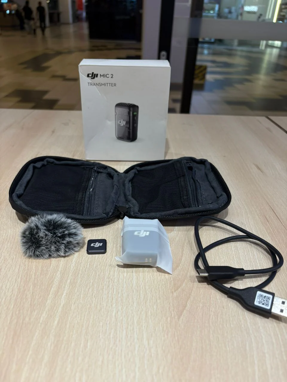 DJI MIC 2 TRANSMITTER (SHADOW BLACK) - Image 3