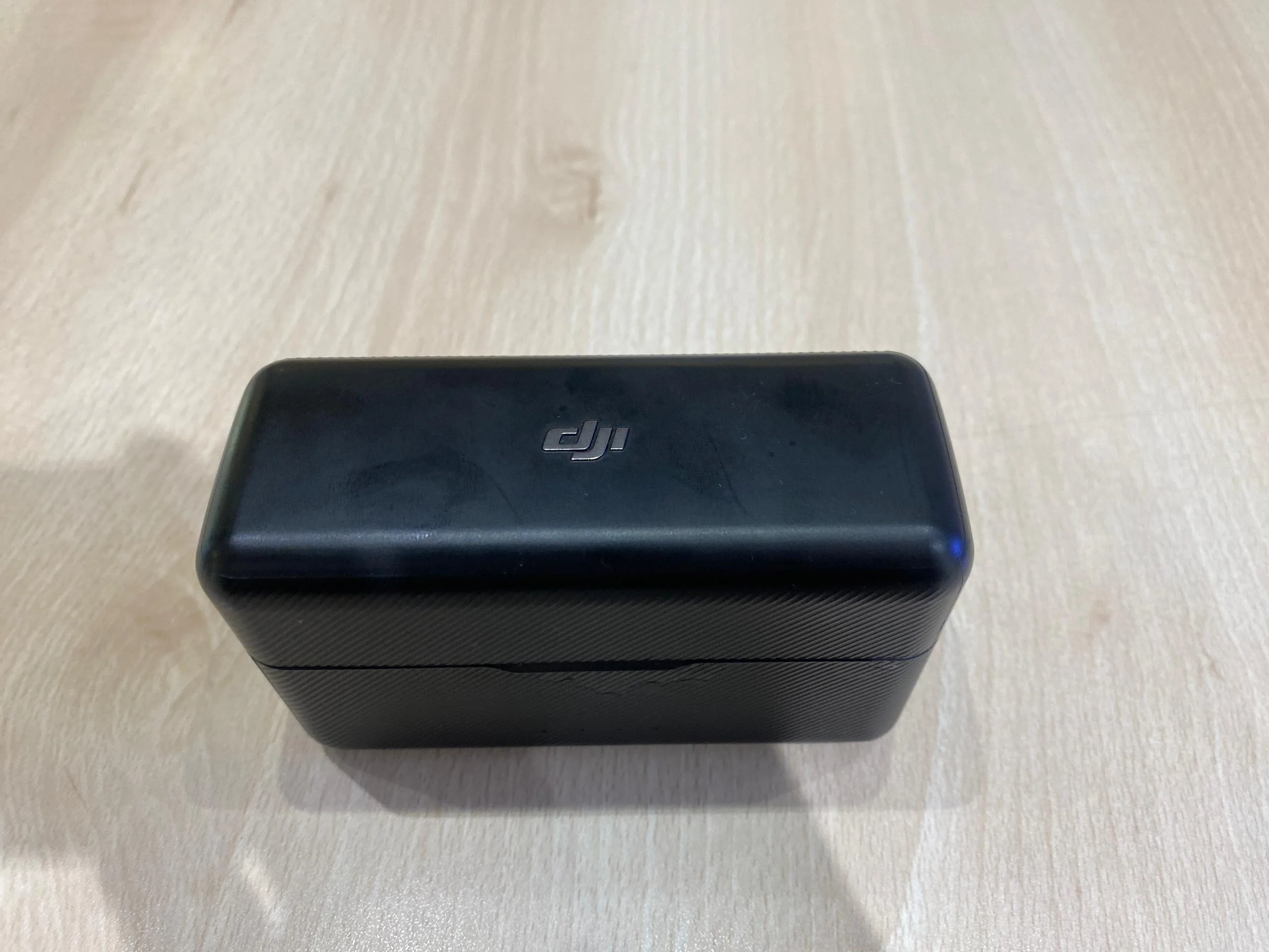 DJI MIC COMBO (2TRANSMITTER 1RECEIVER & CHARGING CASE) - Image 2