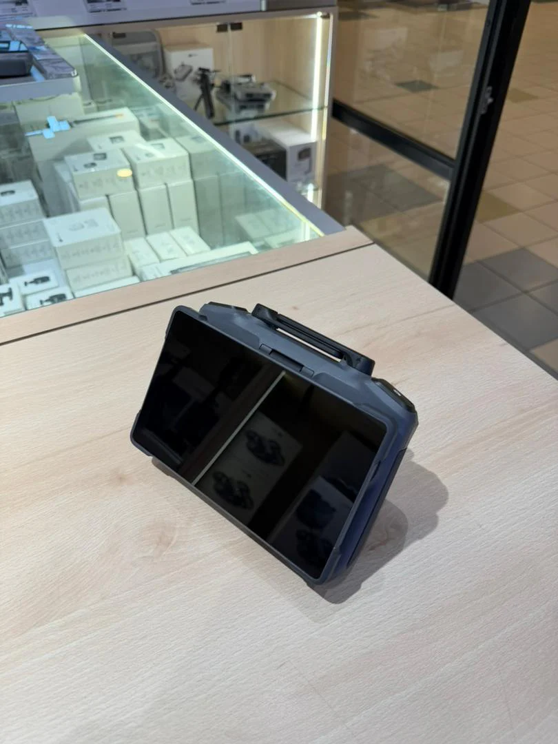 DJI RC PRO 2 (DISPLAY UNIT) - Image 2